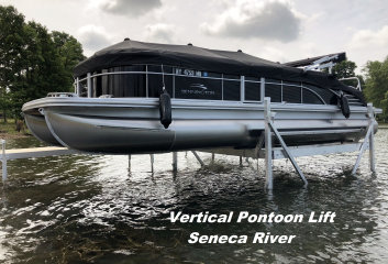 Picture of a vertical pontoon lift on the Seneca River
