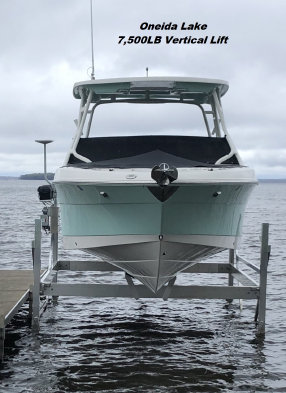 Picture of 7,500 pound vertical lift on Oneida Lake